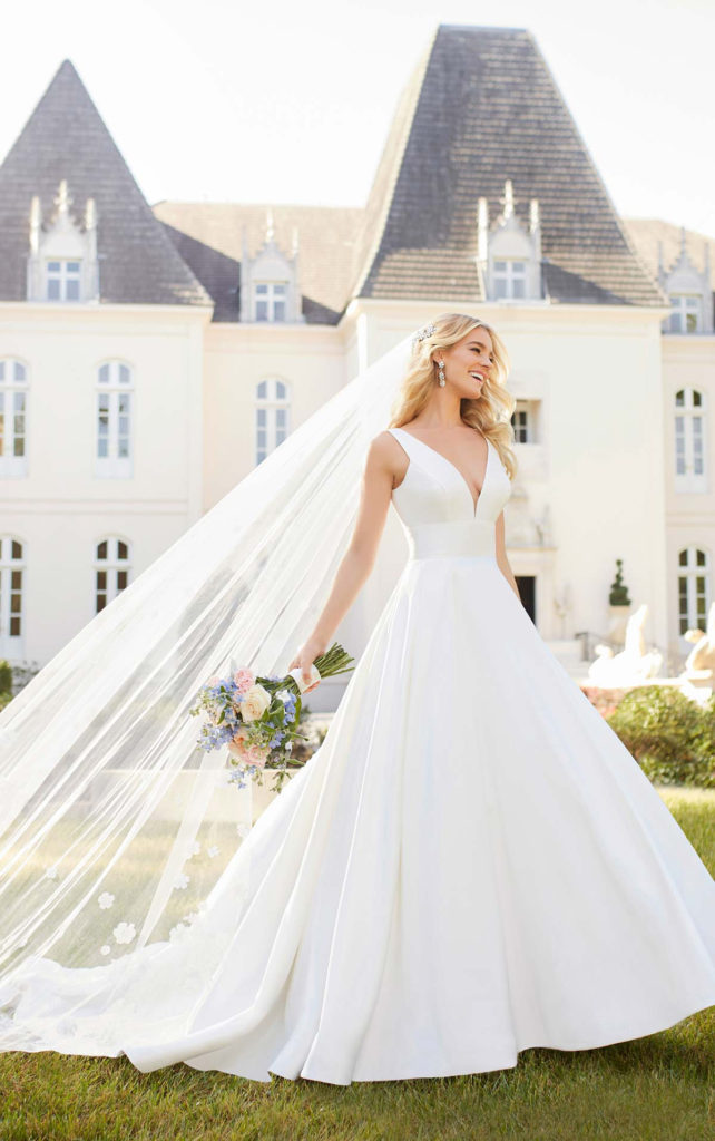 6758-Stella York-Pure Bridal, wedding, ballgown, A-line, Mikado, sleek, simple, elegant, modern, V-neckline