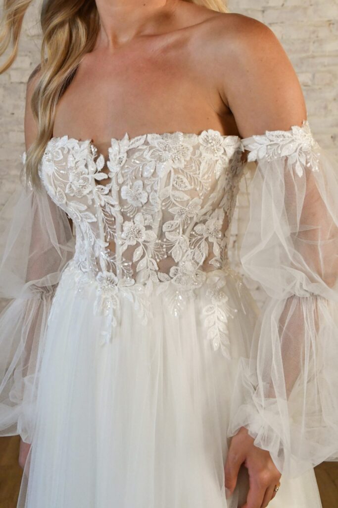 7573-Stella York-PureBridal-boho wedding dress, lace and tulle, puffy off the shoulders sleeves, Edmonton bridal shop, Edmonton wedding dress