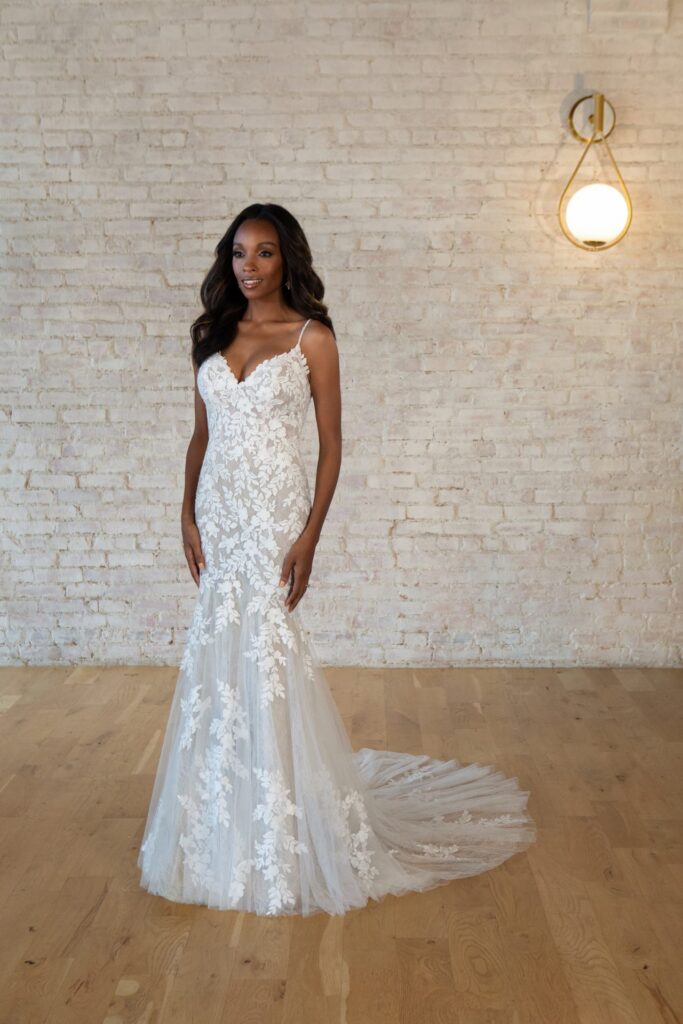 7650 Stella York PureBridal c