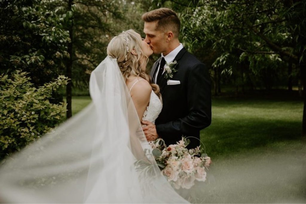 Echo Beloved by Casablanca PureBridal