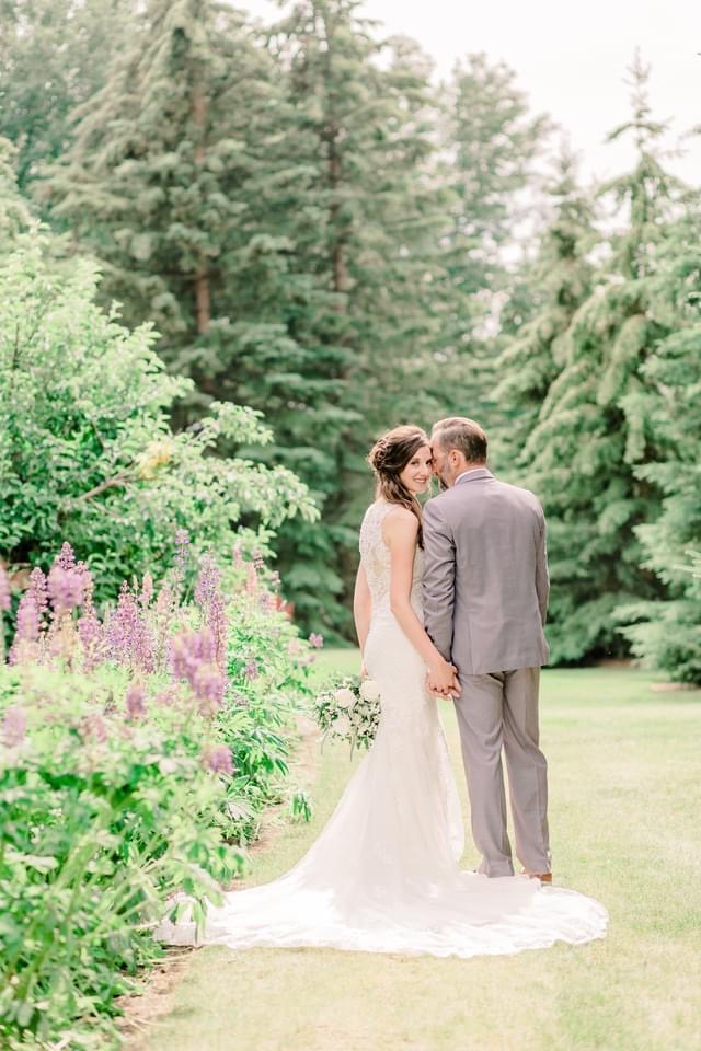 Hanna Essense of Australia PureBridal